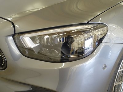 MERCEDES-BENZ E-CLASS - 8