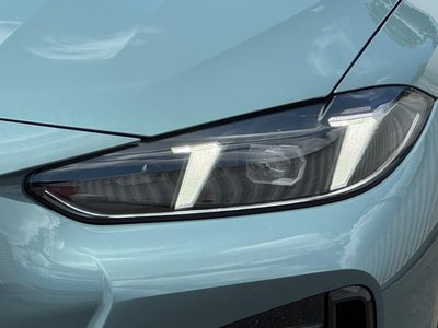 صورة 8 لـ 2025 BMW I4