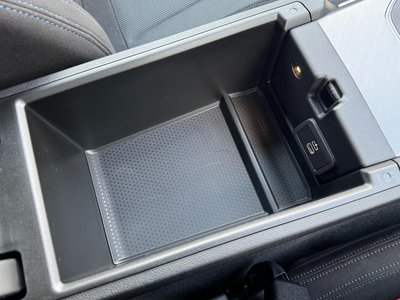2025 BMW I4 缩略图 36