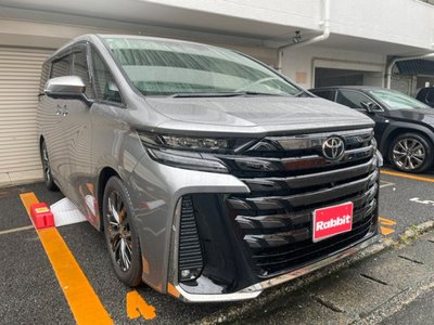 TOYOTA VELLFIRE - 1