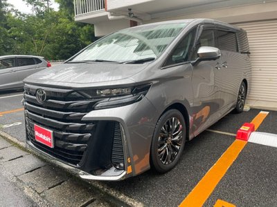 TOYOTA VELLFIRE - 3