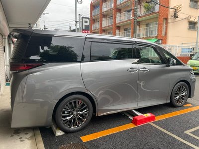 TOYOTA VELLFIRE - 5