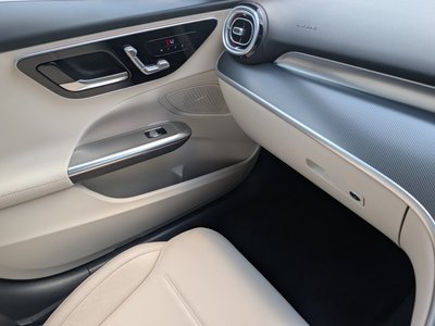 صورة مصغرة 35 لـ 2023 MERCEDES-BENZ C-CLASS