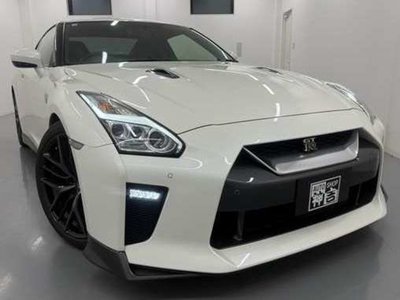 NISSAN GT-R - 10
