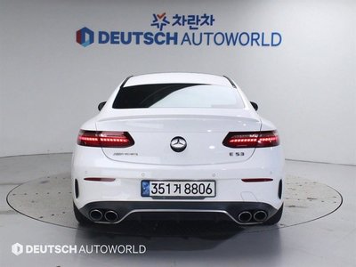 MERCEDES-BENZ E-CLASS - 3