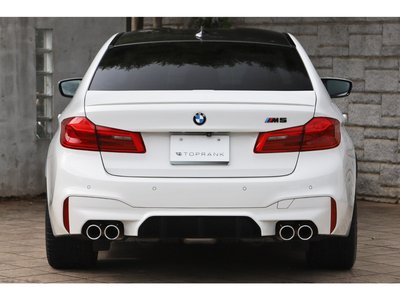 BMW M5 - 9