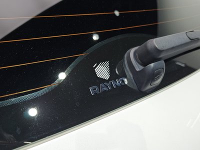 2022 Genesis ELECTRIFIED GV70 — миниатюра 36