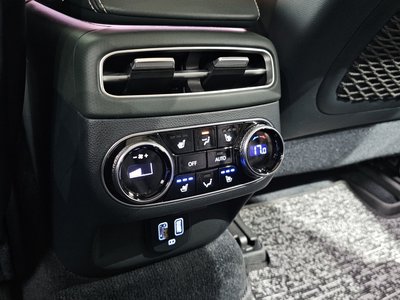2022 Genesis ELECTRIFIED GV70 — миниатюра 33