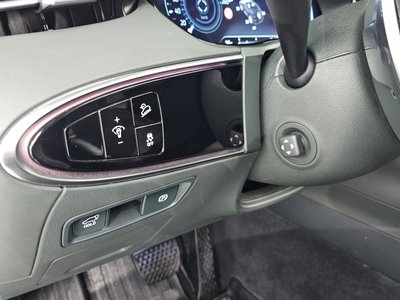 2022 Genesis ELECTRIFIED GV70 — миниатюра 25