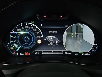 2022 Genesis ELECTRIFIED GV70 — миниатюра 11