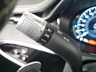 2022 Genesis ELECTRIFIED GV70 — миниатюра 29