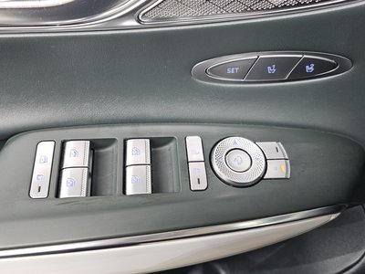 2022 Genesis ELECTRIFIED GV70 — миниатюра 38