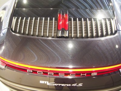 2019 Porsche 911 thumbnail 22