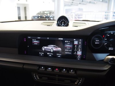 2019 Porsche 911 thumbnail 35
