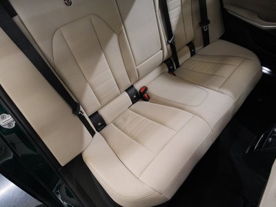2022 BMW ALPINA D3 TOURING photo 9