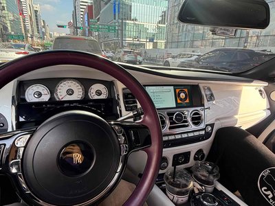 ROLLS-ROYCE WRAITH - 2