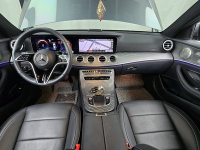 MERCEDES-BENZ E-CLASS - 5