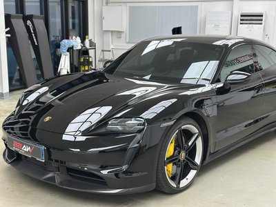 2021 Porsche TAYCAN photo 1