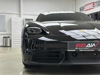 2021 Porsche TAYCAN photo 8