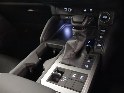 2025 Toyota LAND CRUISER 250 thumbnail 15