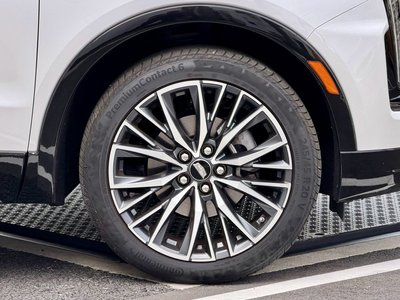 صورة 4 لـ 2025 Cadillac XT4
