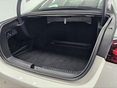 2025 Mercedes-BENZ E-CLASS — миниатюра 11