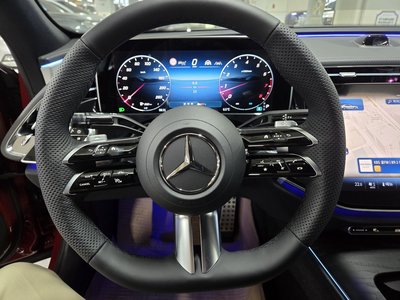 MERCEDES-BENZ E-CLASS - 10