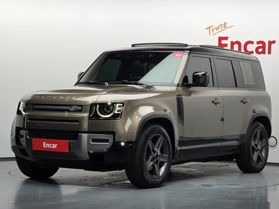 صورة 1 لـ 2025 LAND Rover DEFENDER