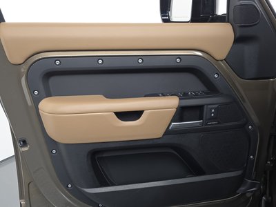 صورة مصغرة 14 لـ 2025 LAND Rover DEFENDER