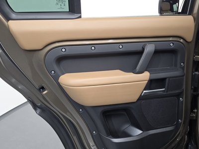 صورة مصغرة 15 لـ 2025 LAND Rover DEFENDER