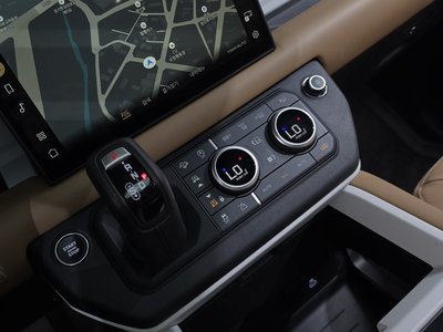 صورة مصغرة 12 لـ 2025 LAND Rover DEFENDER