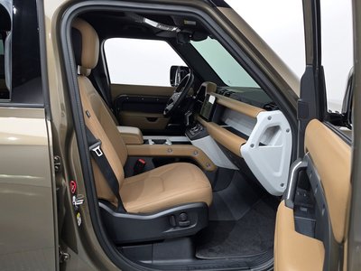 صورة مصغرة 16 لـ 2025 LAND Rover DEFENDER