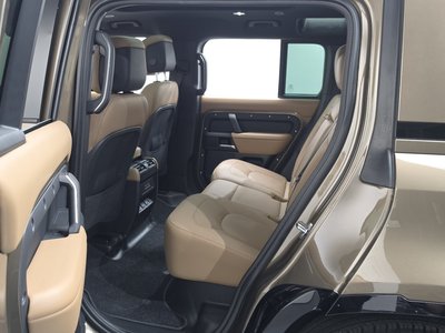 صورة مصغرة 17 لـ 2025 LAND Rover DEFENDER