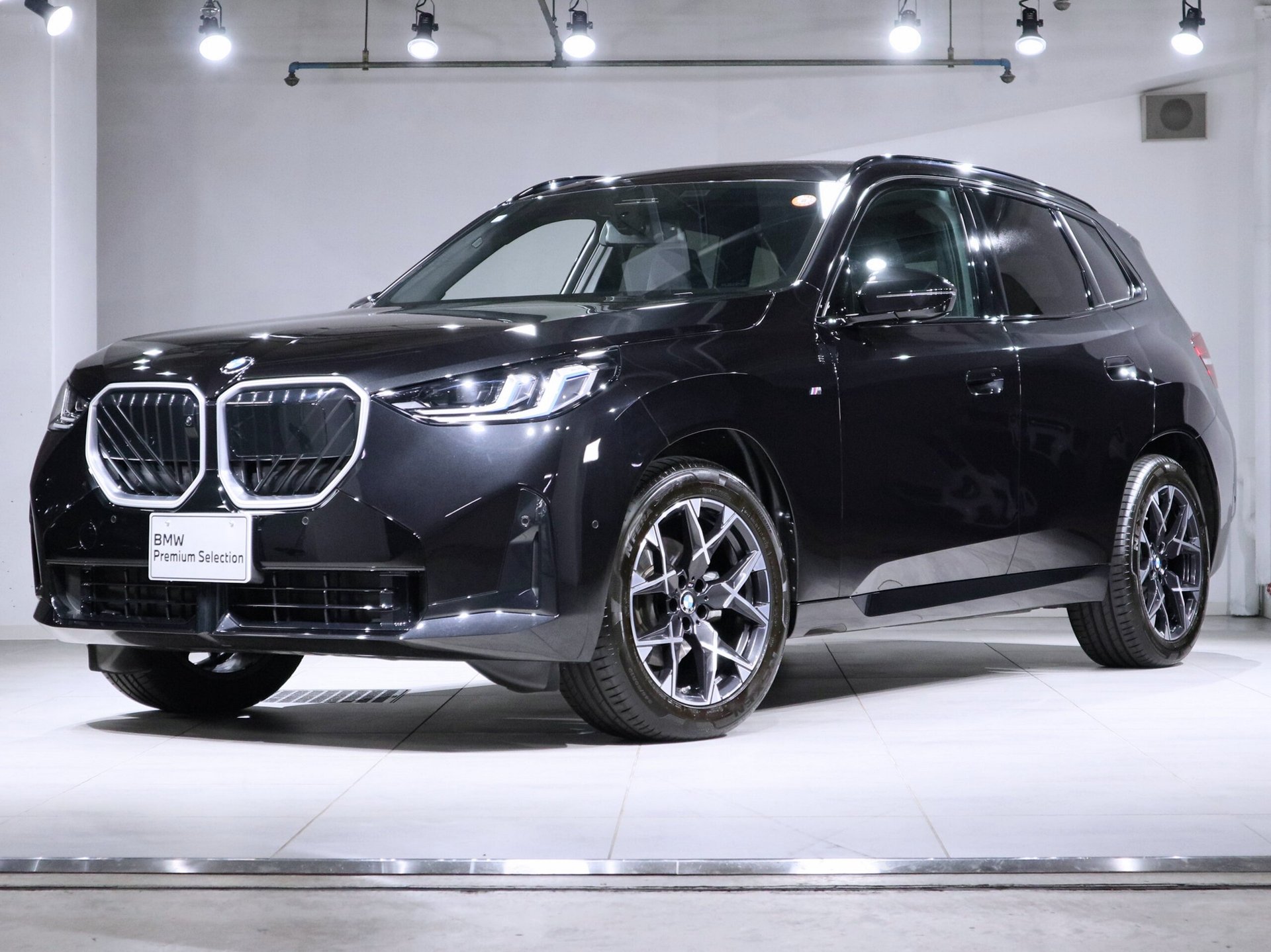BMW X3 - View 1