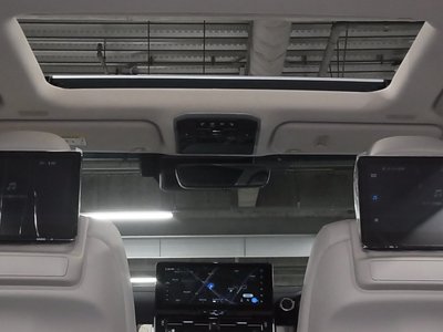 2026 Toyota LAND CRUISER 300 — миниатюра 28