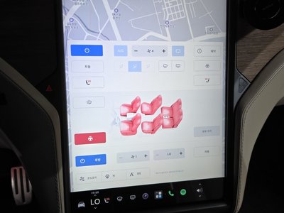 2020 Tesla MODEL X thumbnail 25