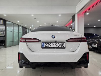 BMW 5 SERIES - 6