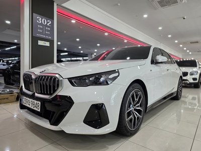 BMW 5 SERIES - 3