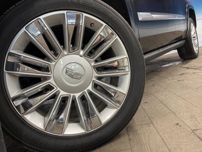 2020 Cadillac ESCALADE 缩略图 15