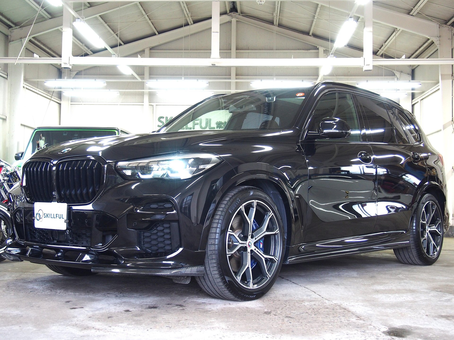 BMW X5 - View 1