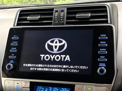 TOYOTA LAND CRUISER PRADO - 3
