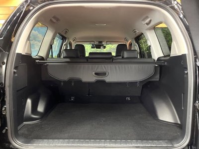 TOYOTA LAND CRUISER PRADO - 10