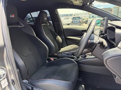 2023 Toyota GR COROLLA — миниатюра 15