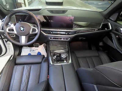 2025 BMW X7 照片 10