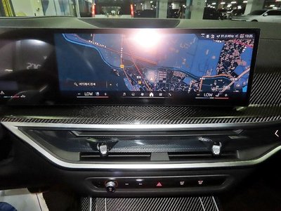 2025 BMW X7 缩略图 11