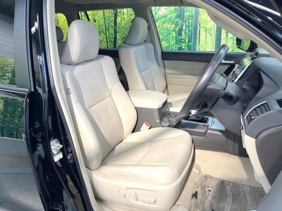 TOYOTA LAND CRUISER PRADO - 8