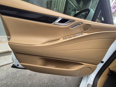GENESIS G80 (RG3) - 9