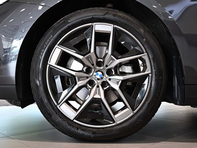 2025 BMW 5 SERIES — фото 6