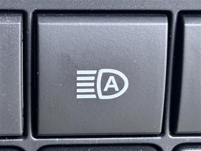 TOYOTA LAND CRUISER PRADO - 10