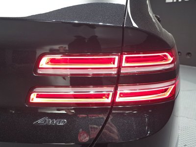 GENESIS GV80 - 10